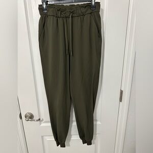 Never used Lulu pants